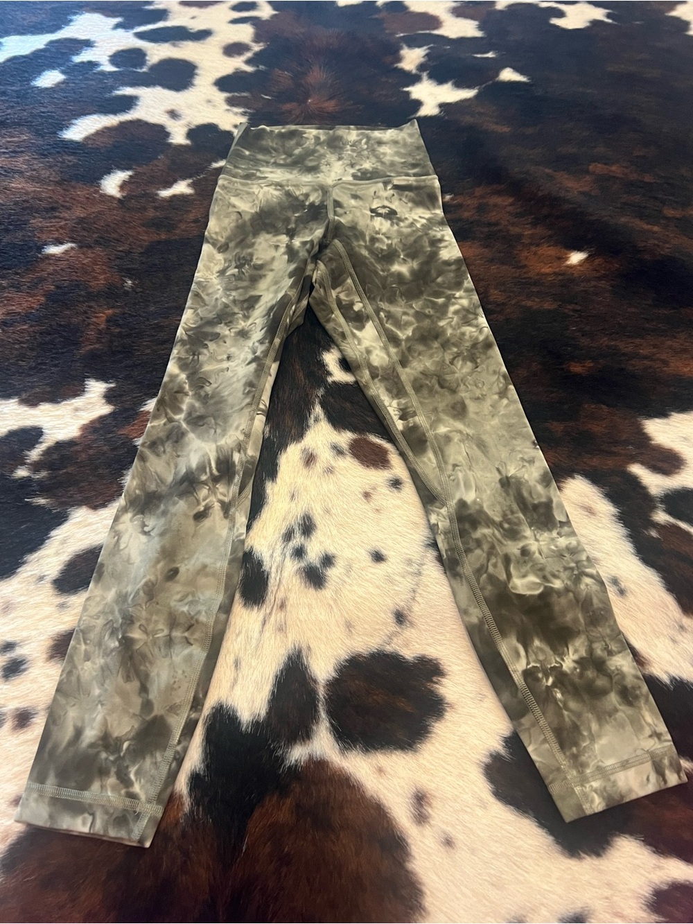 lululemon athletica Olive Green Tie-Dye Leggings